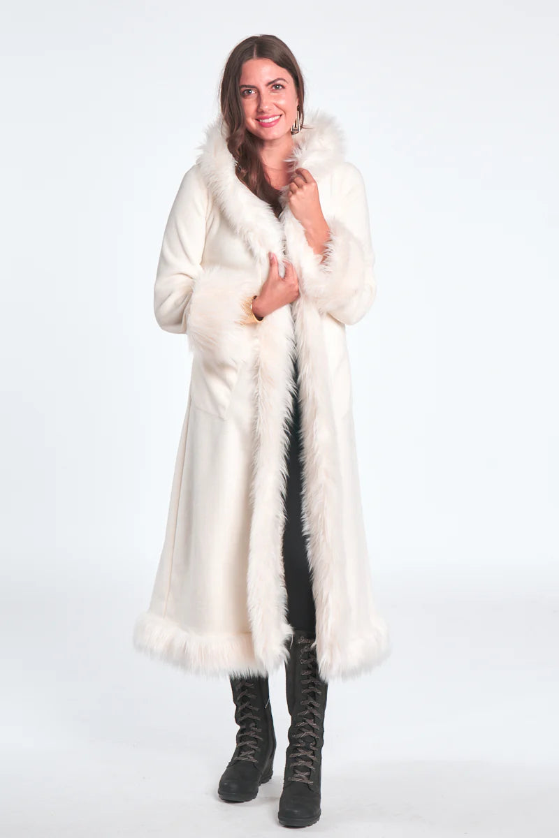 Classic Tamo Coat: Cream Coat + Cream Trim