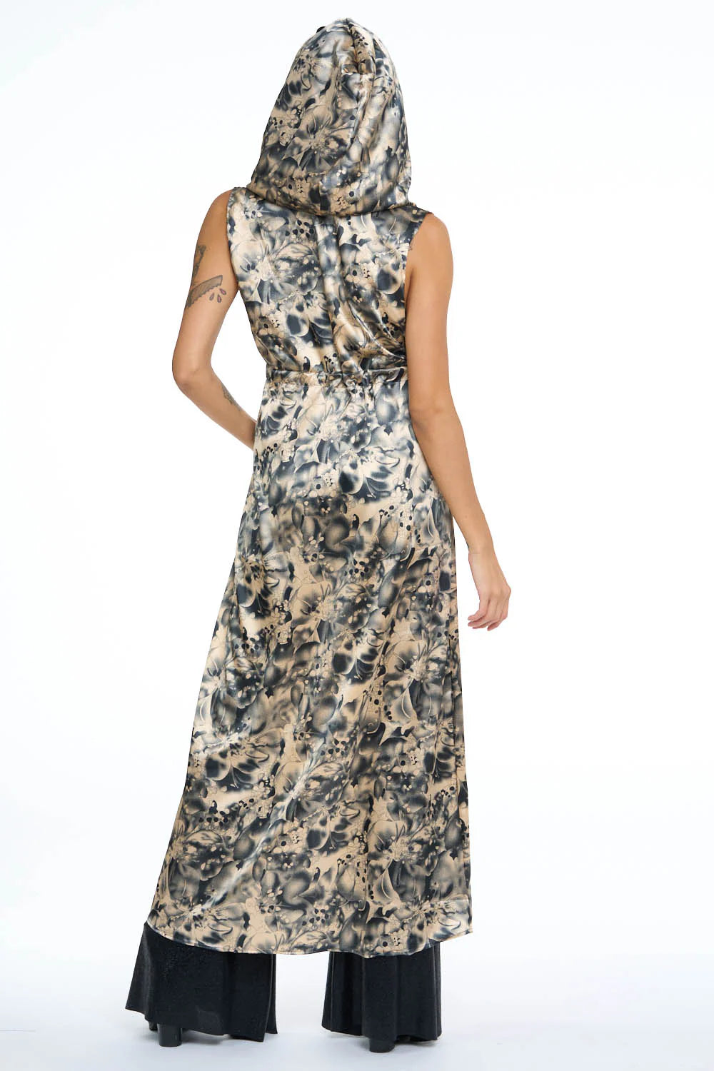 Navy Vinca Sleeveless Gemini Leisure Robe
