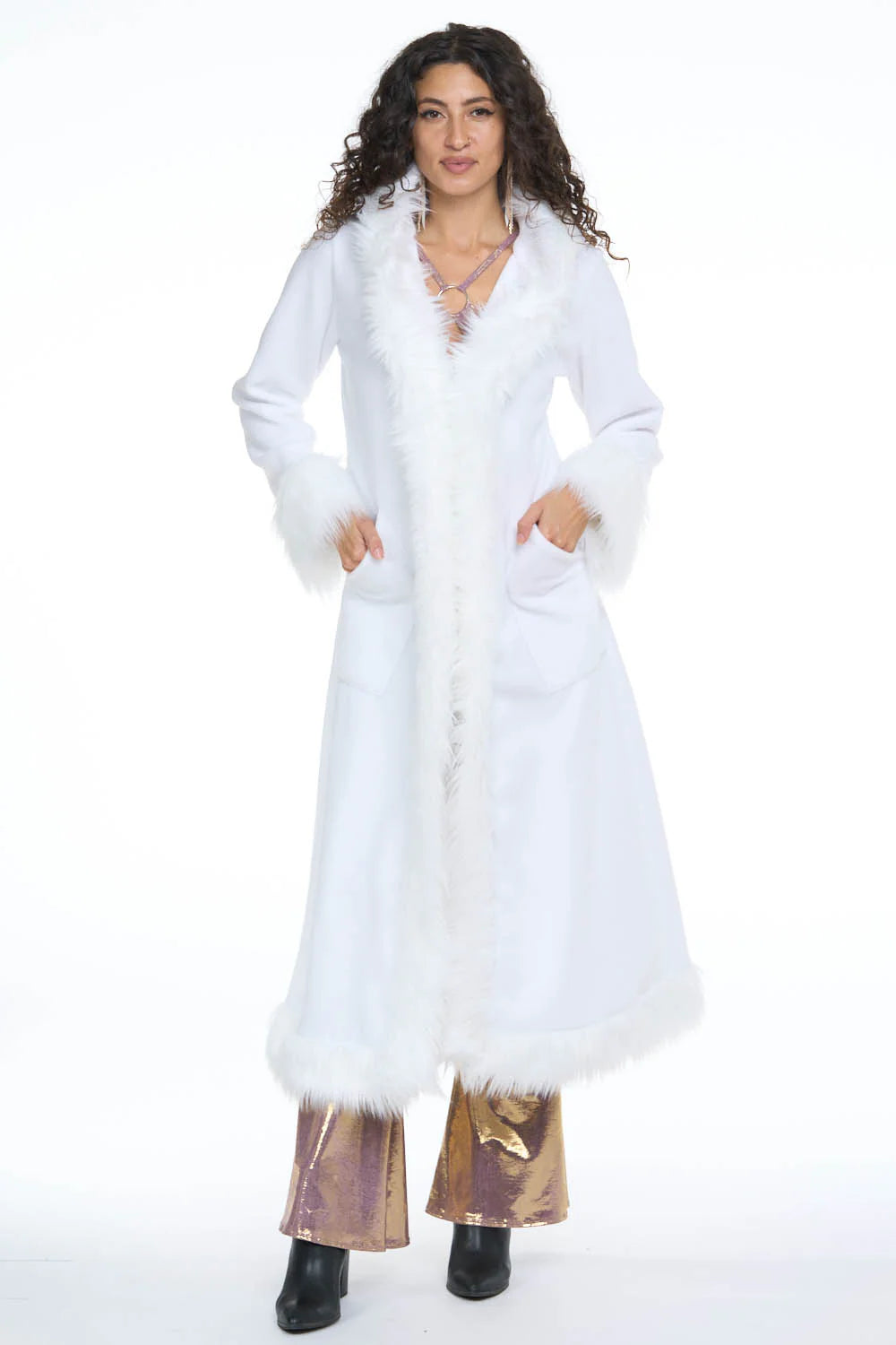 Classic Tamo Coat: White Coat + White Trim