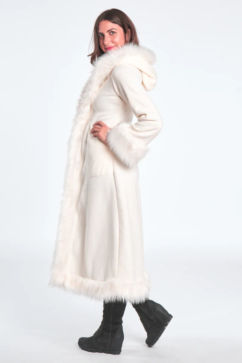 Classic Tamo Coat: Cream Coat + Cream Trim